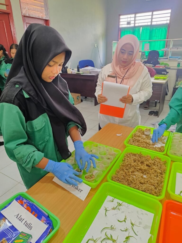 Cetak Tenaga Agribisnis Handal, SMKN 2 Berau Matangkan Persiapan Uji Sertifikasi Kompetensi 2026
